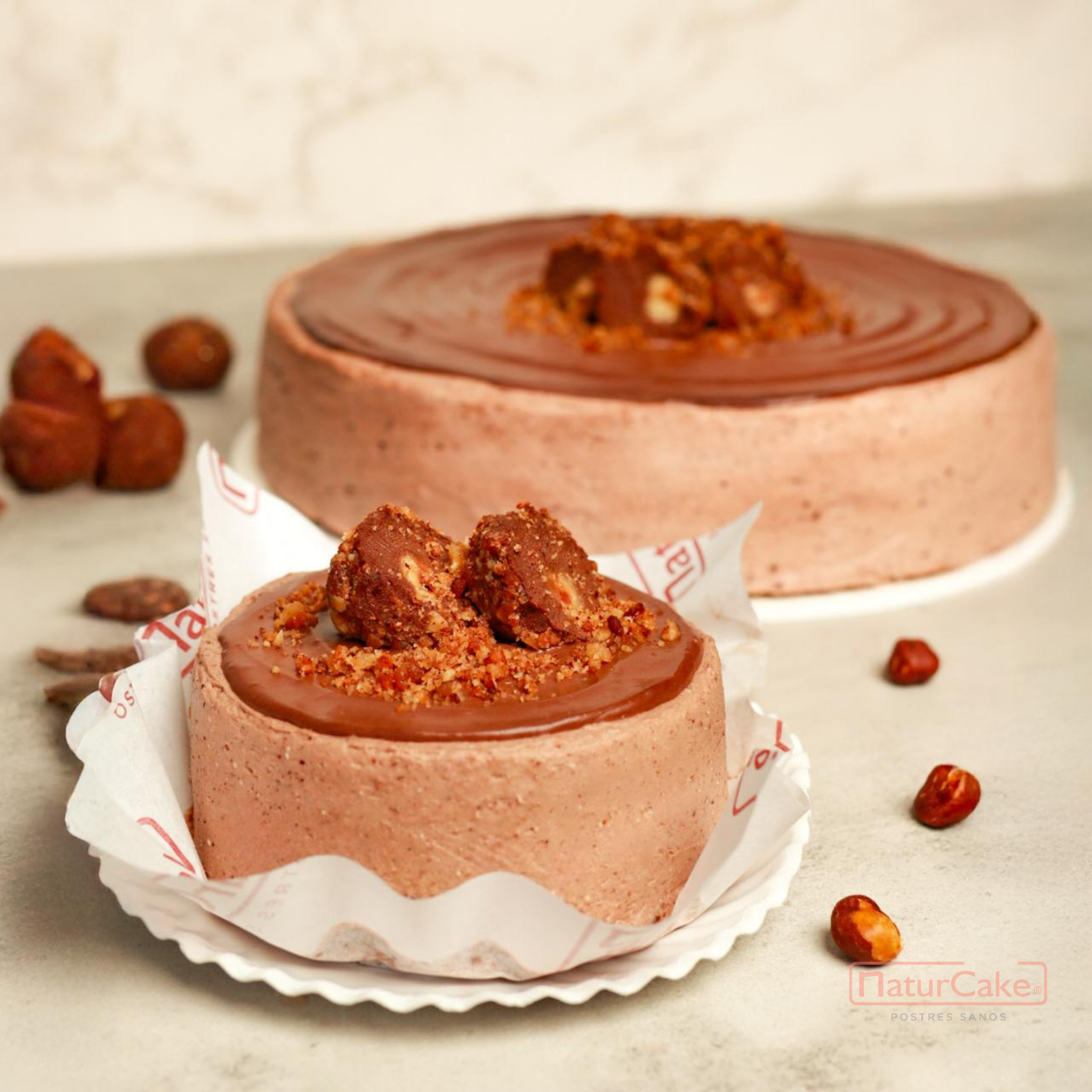 Pastel ferrerísimo grande (12 porciones)
