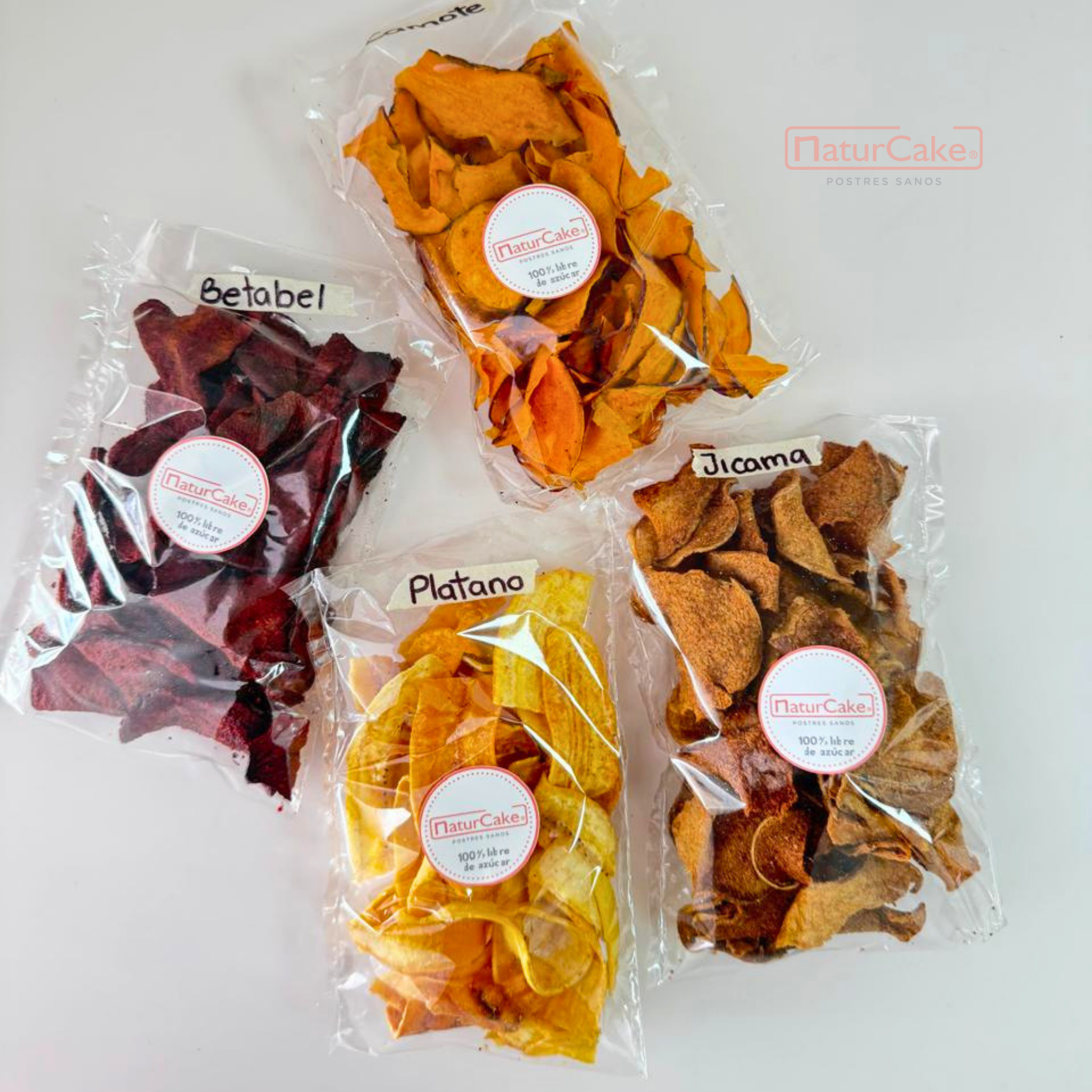 Chips deshidratadas de zanahoria adobada